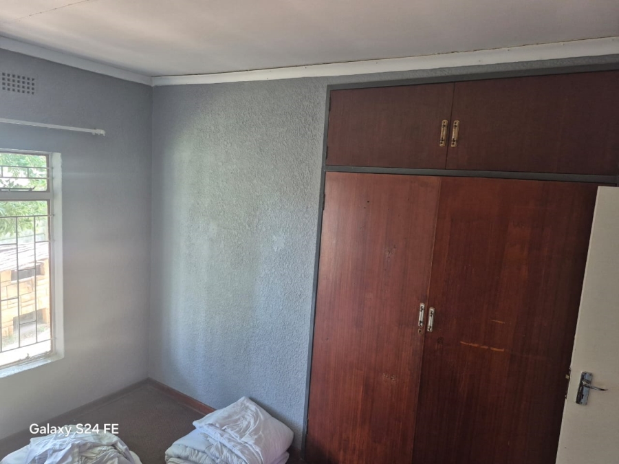 6 Bedroom Property for Sale in Rustenburg North North West